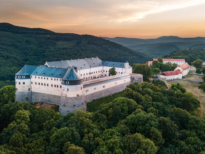 Červený Kameň & Malé Karpaty